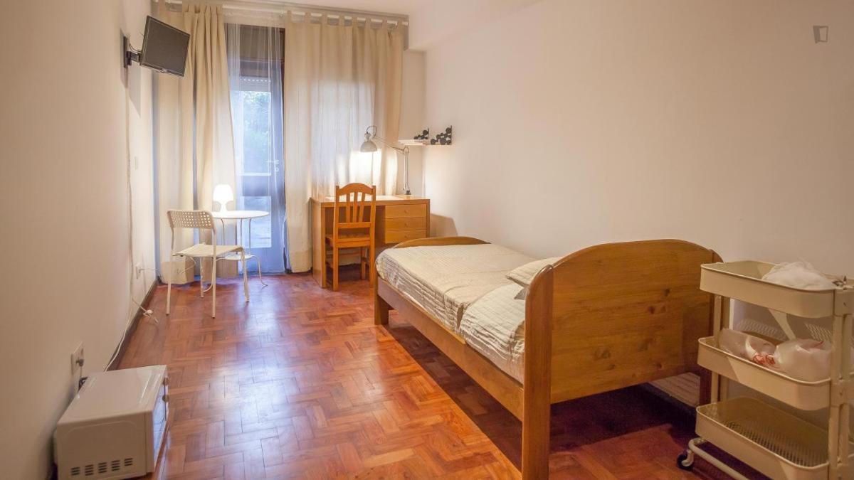 Residencia Laranjeira Hostel Porto Exterior photo